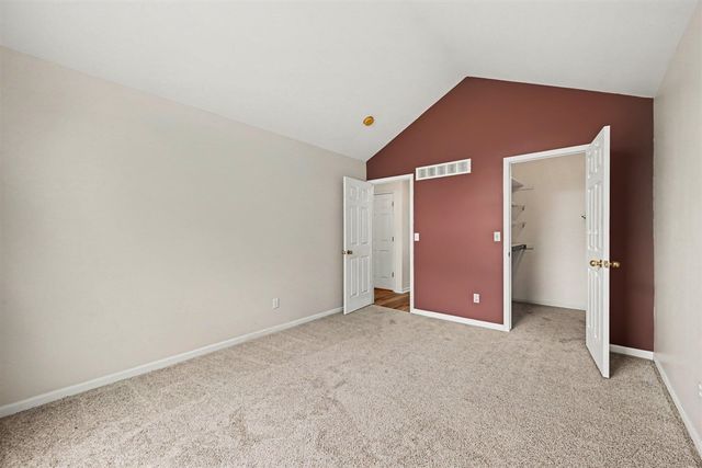8433 Barrington Drive, Ypsilanti, MI 48198