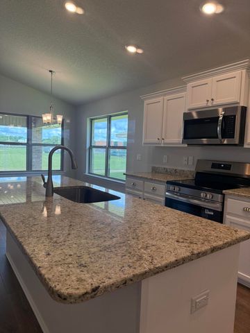 190 Ridgeway Circle, Crestview, FL 32536