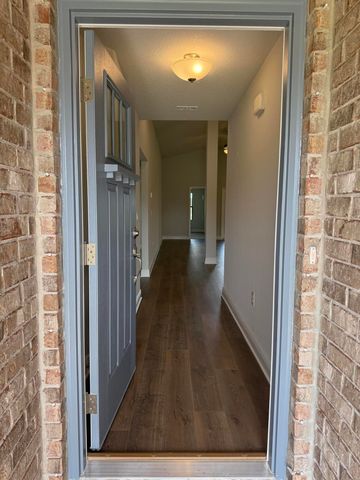 190 Ridgeway Circle, Crestview, FL 32536