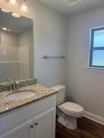 190 Ridgeway Circle, Crestview, FL 32536