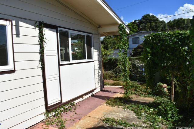 94-120 Poailani Circle, Waipahu, HI 96797