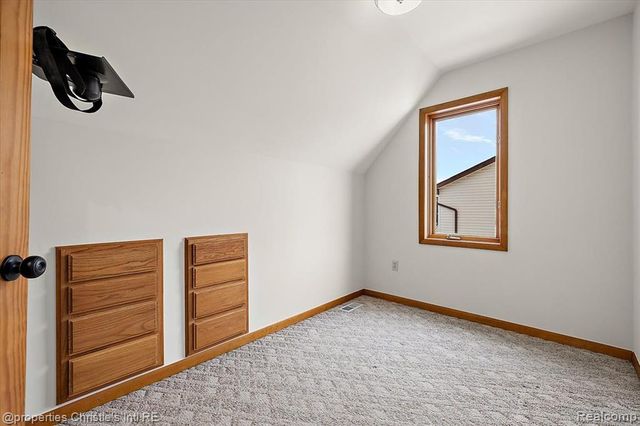 15850 Edsel Drive, Clinton Township, MI 48035