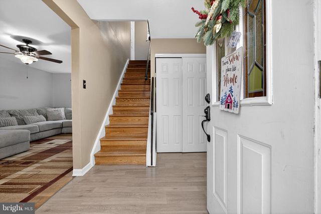 610 S WALNUTREE LN, Claymont, DE 19703