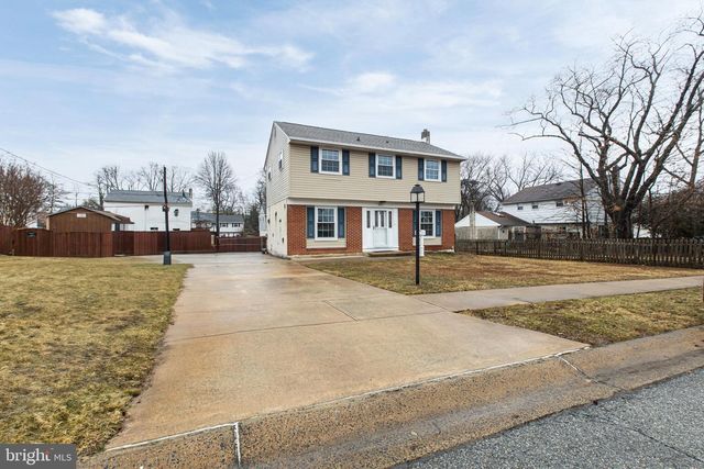 610 S WALNUTREE LN, Claymont, DE 19703