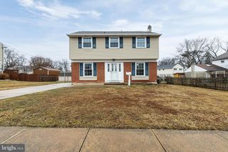 610 S WALNUTREE LN, Claymont, DE 19703