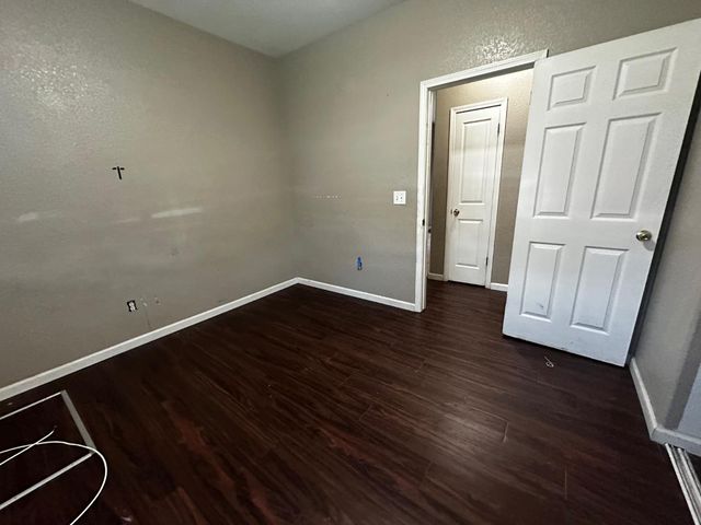 109 Rosemont Ave, Modesto, CA 95351