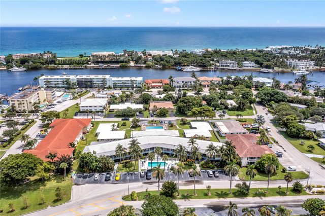 2748 NE 28th Ave 13, Lighthouse Point, FL 33064