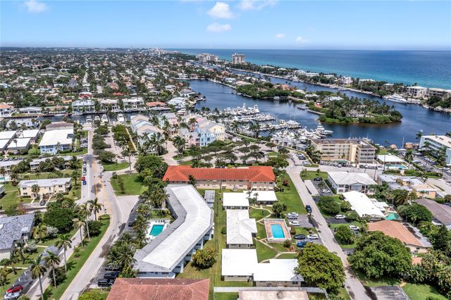 2748 NE 28th Ave 13, Lighthouse Point, FL 33064