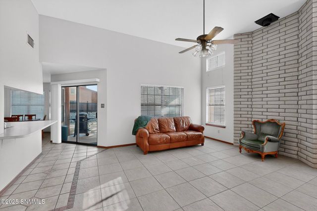 772 Stagecoach Drive, Las Cruces, NM 88011