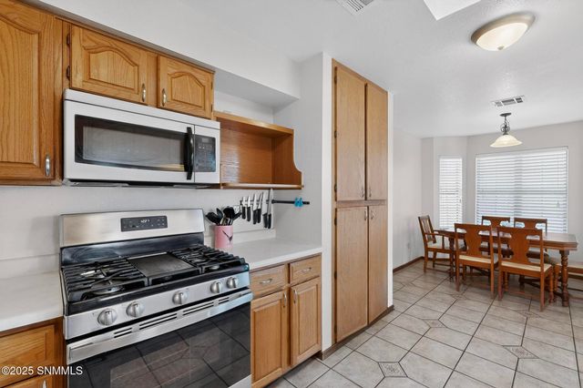 772 Stagecoach Drive, Las Cruces, NM 88011