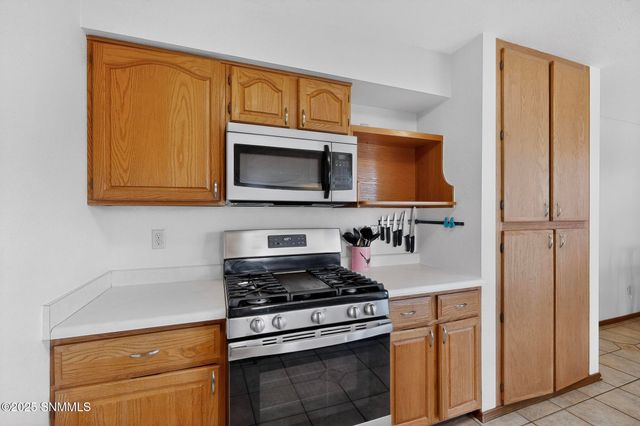 772 Stagecoach Drive, Las Cruces, NM 88011