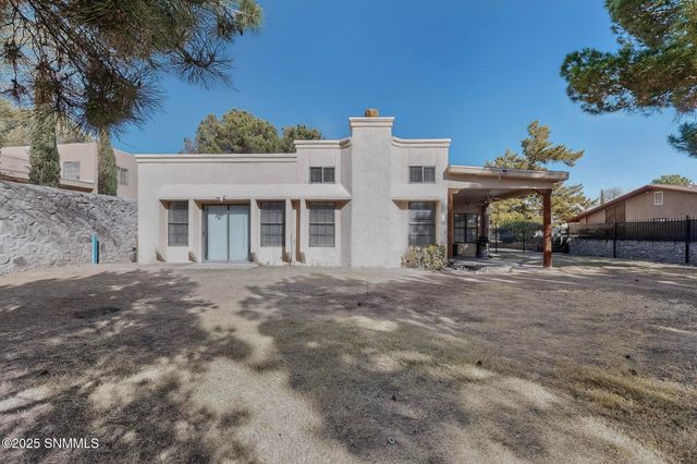772 Stagecoach Drive, Las Cruces, NM 88011