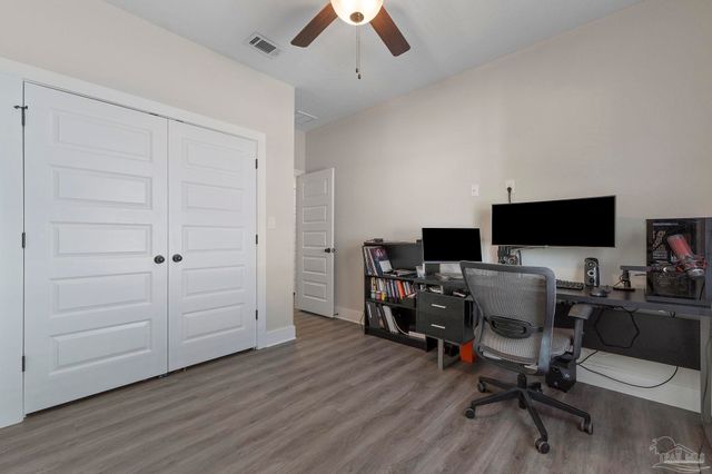 5087 San Pedro Ct, Milton, FL 32563