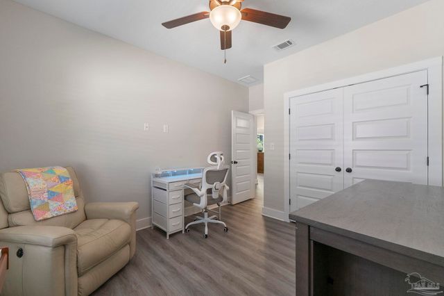 5087 San Pedro Ct, Milton, FL 32563