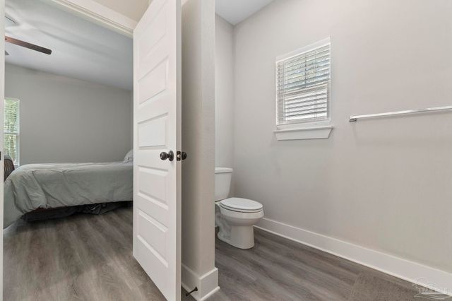 5087 San Pedro Ct, Milton, FL 32563