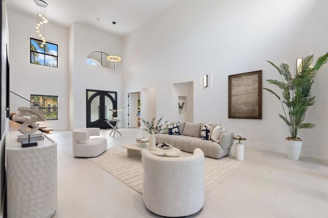 17585 Middlebrook Way, Boca Raton, FL 33496