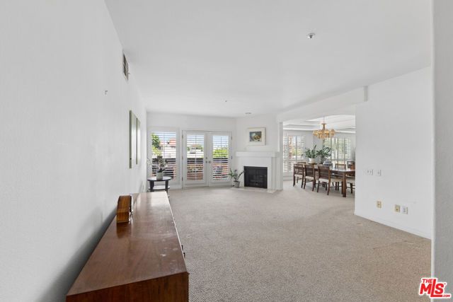 5224 Zelzah Avenue 209, Los Angeles, CA 91316