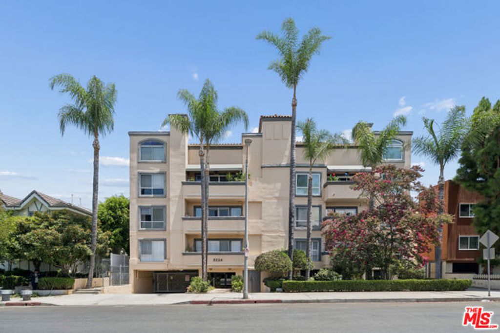 5224 Zelzah Avenue 209, Los Angeles, CA 91316