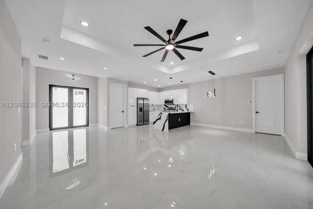 3614 6th ST SW, Lehigh Acres, FL 33976