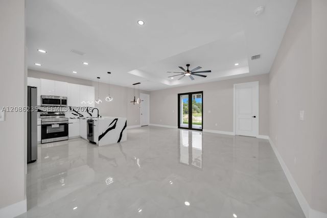 3614 6th ST SW, Lehigh Acres, FL 33976