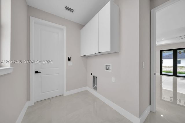 3614 6th ST SW, Lehigh Acres, FL 33976