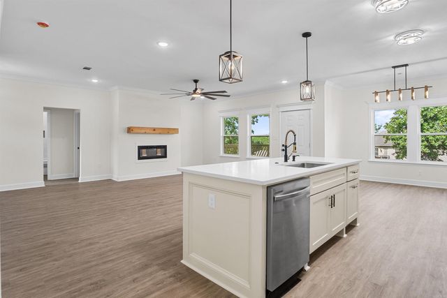 513 Madeleine Circle, Austin, AR 72007