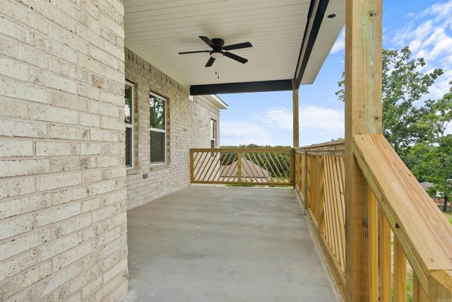513 Madeleine Circle, Austin, AR 72007