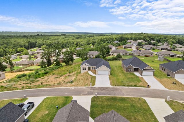 513 Madeleine Circle, Austin, AR 72007