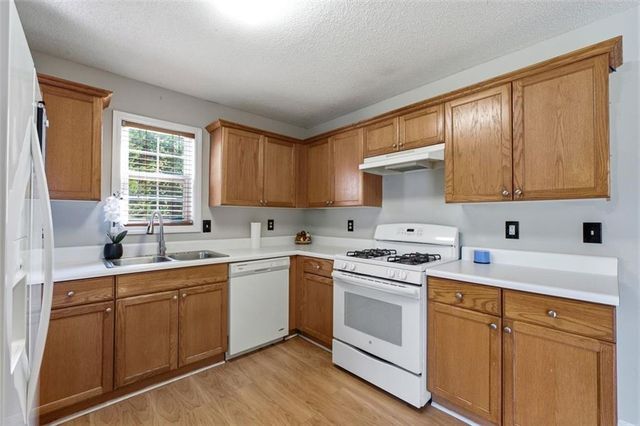 3204 Grandiflora Place, Powder Springs, GA 30127