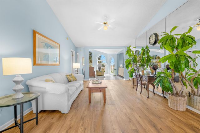 655 E Bianca Circle, St Augustine, FL 32086