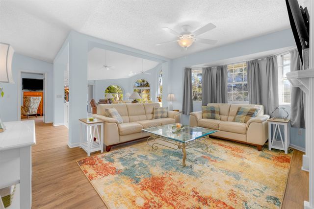 655 E Bianca Circle, St Augustine, FL 32086