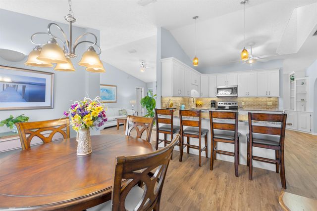 655 E Bianca Circle, St Augustine, FL 32086