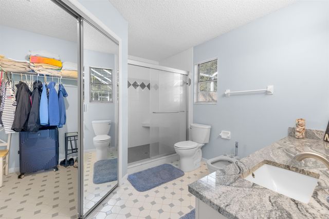 655 E Bianca Circle, St Augustine, FL 32086