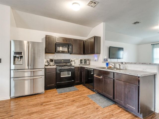 1413 Gypsum Place, Noble, OK 73068