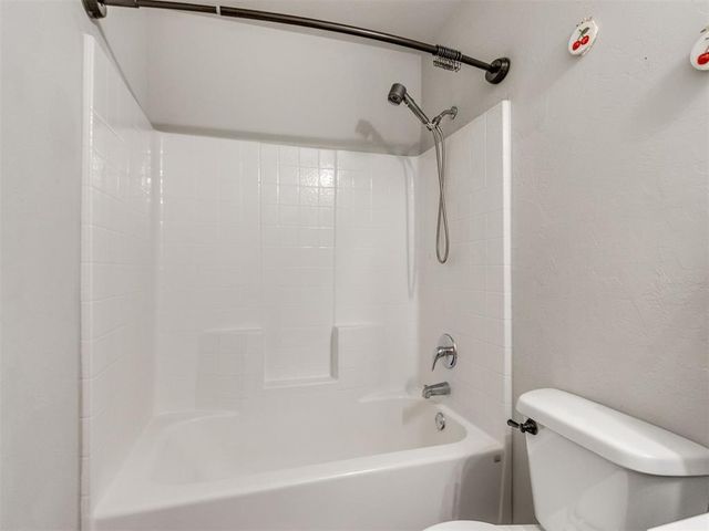 1413 Gypsum Place, Noble, OK 73068