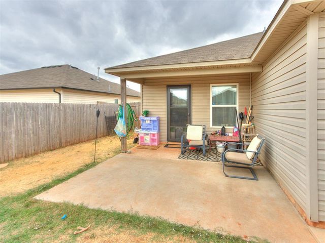 1413 Gypsum Place, Noble, OK 73068