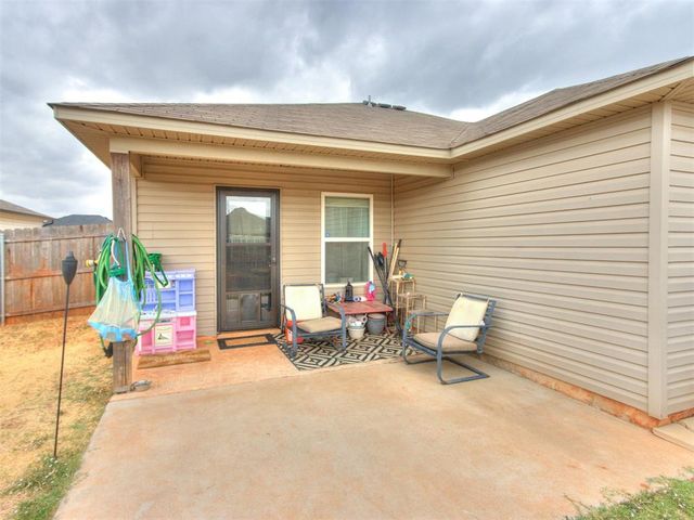 1413 Gypsum Place, Noble, OK 73068