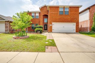 9861 Willowick Avenue, Fort Worth, TX 76108