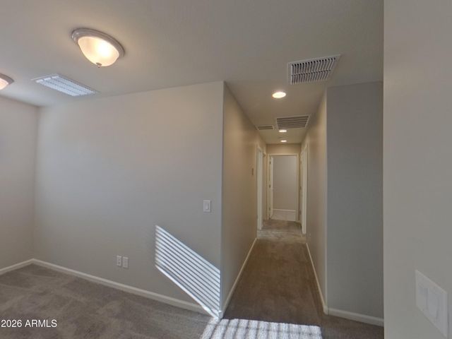 8616 E POSADA Avenue, Mesa, AZ 85212