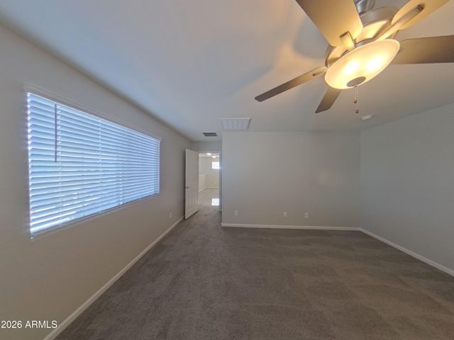 8616 E POSADA Avenue, Mesa, AZ 85212