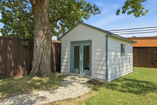 3145 Longbow Court, Dallas, TX 75229