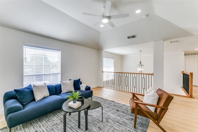 1620 Greenway Drive, Plano, TX 75075