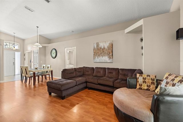 11130 PINEWOOD COVE LANE, Orlando, FL 32817