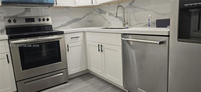 1200 Saint Charles Pl 207, Pembroke Pines, FL 33026