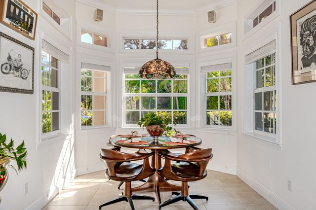 2490 NW Lakeridge Drive, Palm City, FL 34990