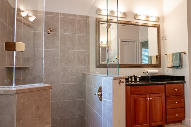 2490 NW Lakeridge Drive, Palm City, FL 34990