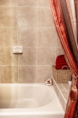 2490 NW Lakeridge Drive, Palm City, FL 34990