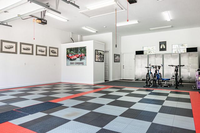 2490 NW Lakeridge Drive, Palm City, FL 34990