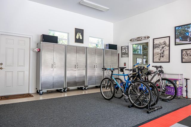 2490 NW Lakeridge Drive, Palm City, FL 34990