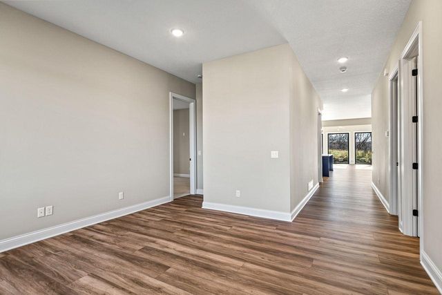 4729 Linden Cove Lane, Savage, MN 55378